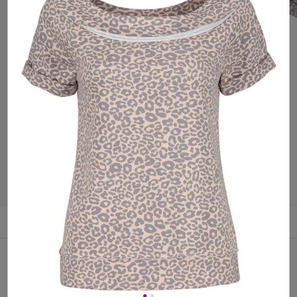 Maurices cheetah top - Picture 5 of 5